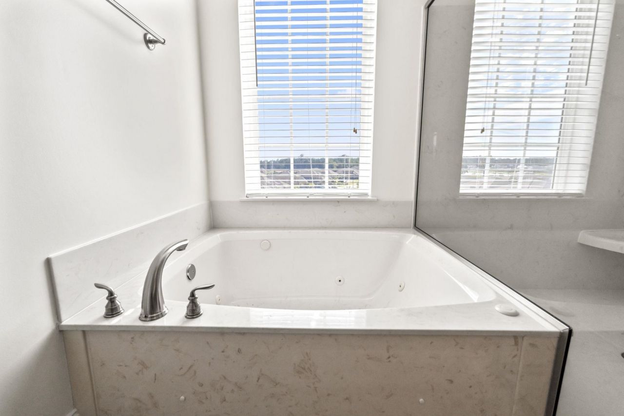 249 Venice Way  Photo 25