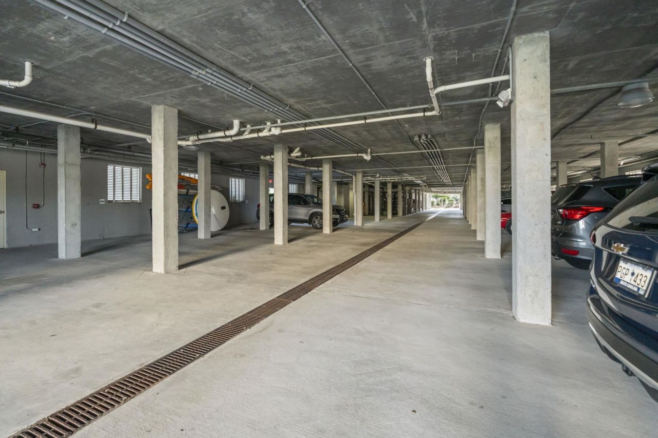 249 Venice Way  Photo 38