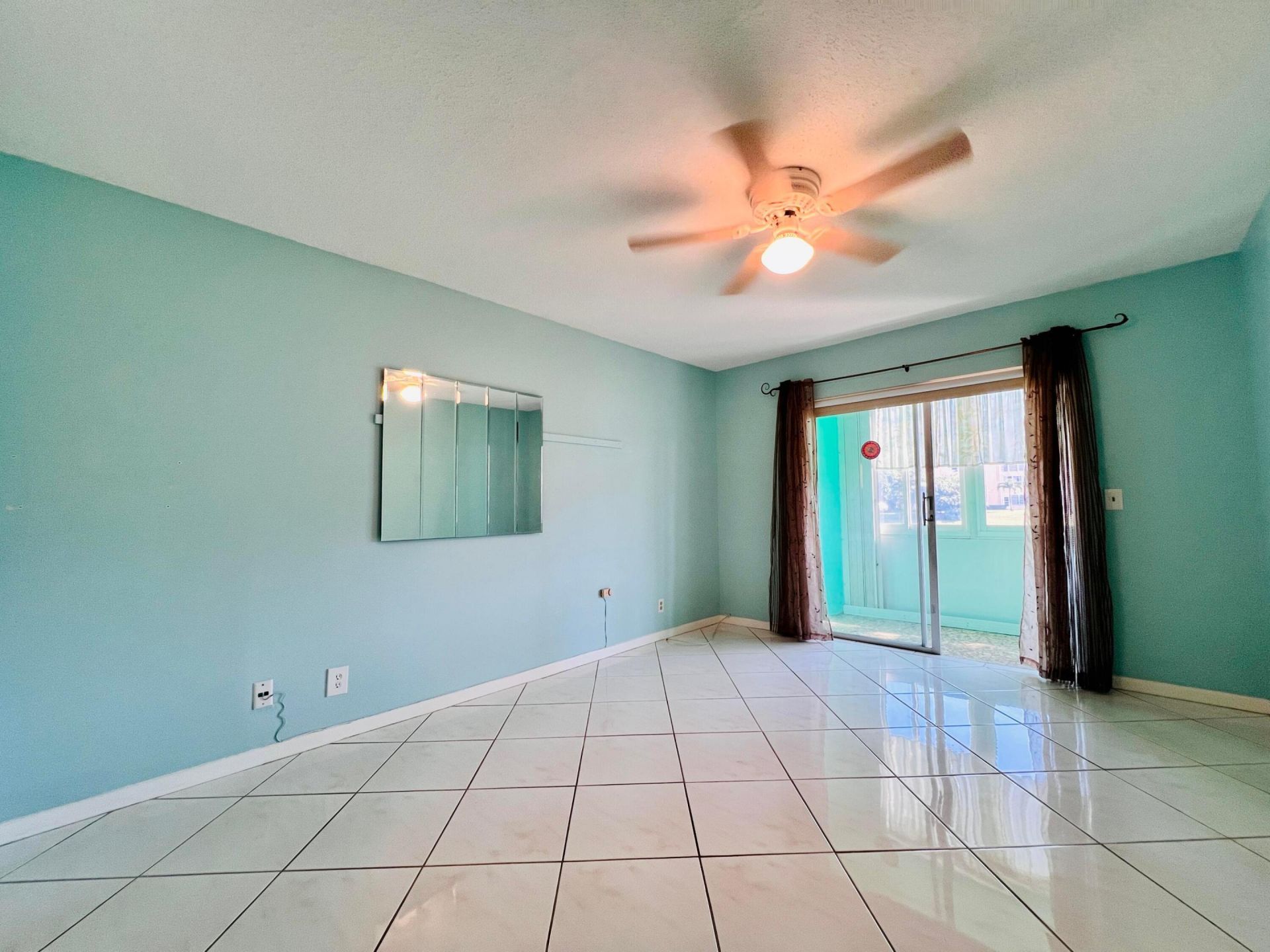 110 Wellington B, West Palm Beach, FL 33417 Photo