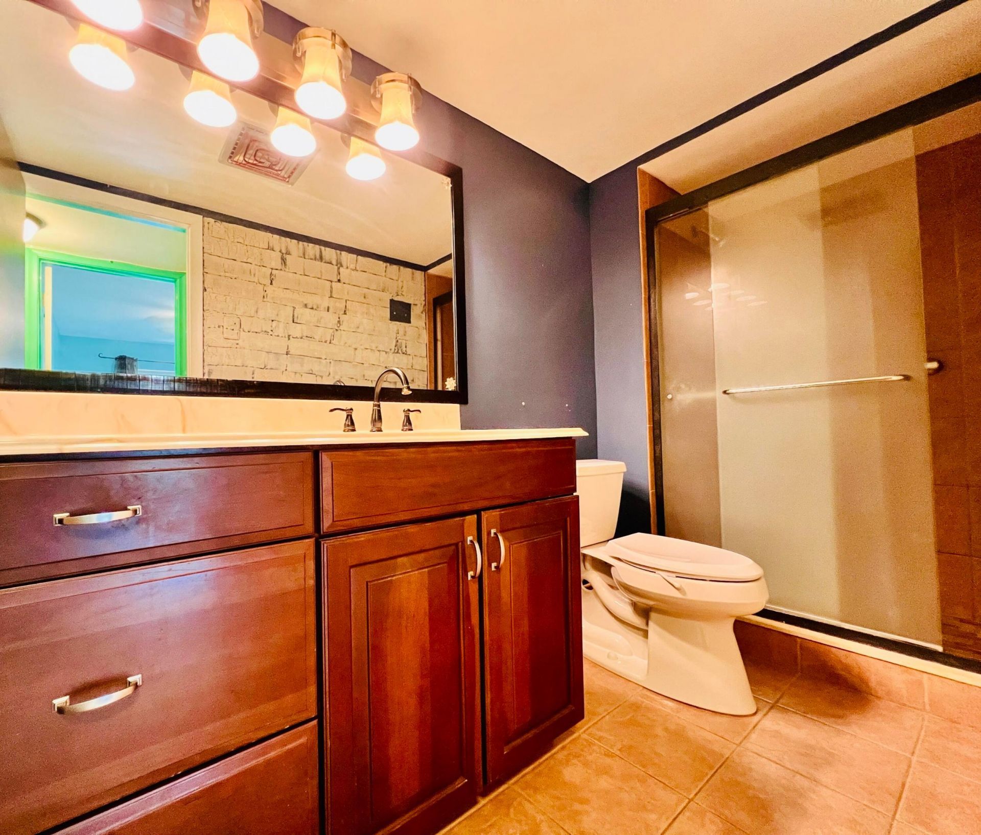 110 Wellington B, West Palm Beach, FL 33417 Photo