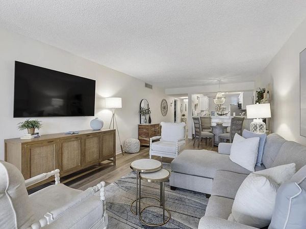 5722 Coral Lake Drive, Unit 210, Margate, FL 33063