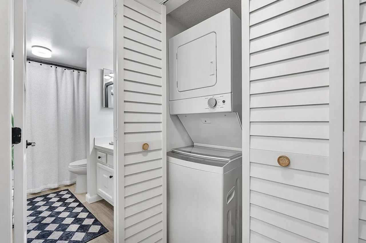 5722 Coral Lake Drive, Unit 210, Margate, FL 33063 Photo