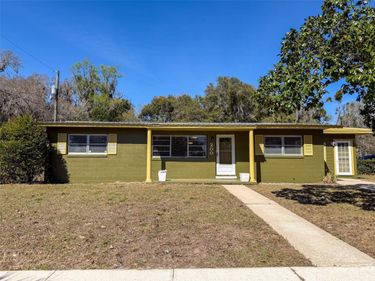 200 BELMONT DRIVE , PALATKA, FL 32177