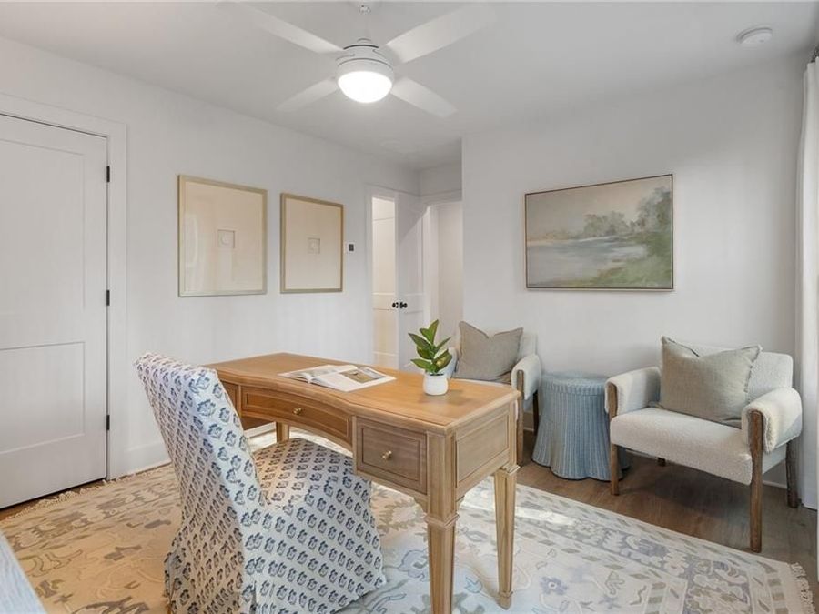 Property Image 100