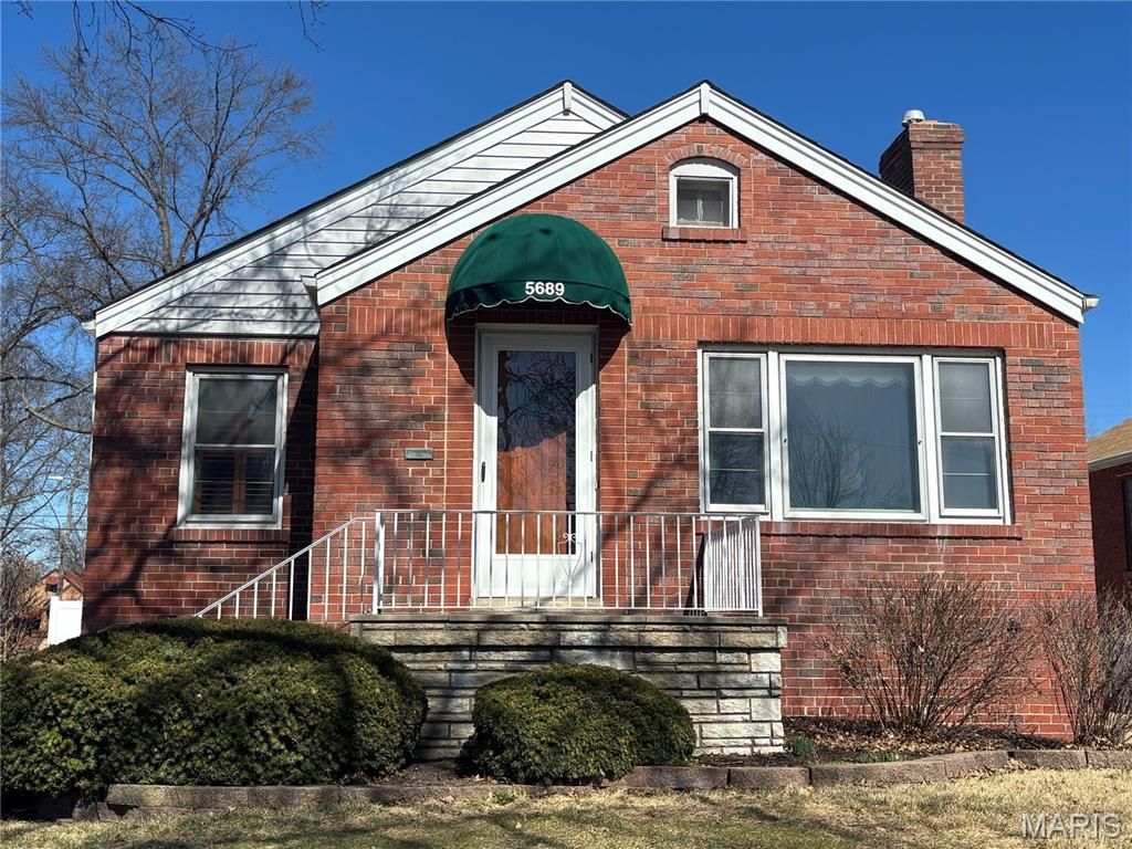 5689 Pernod Avenue , Saint Louis, MO 63139 Main Photo
