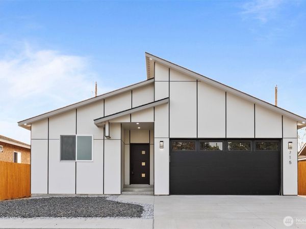 715 Buttercup Street, Soap Lake, WA 98851