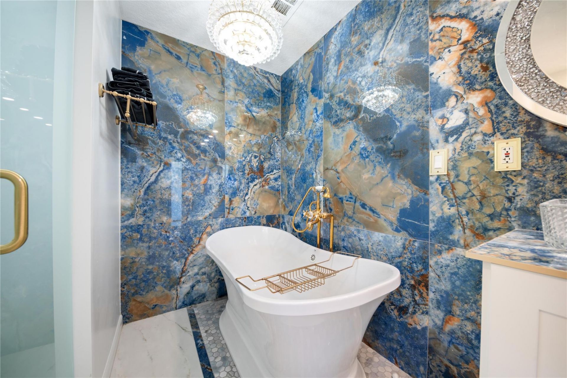 16770 Lakeview Court, Weston, FL 33326 Photo