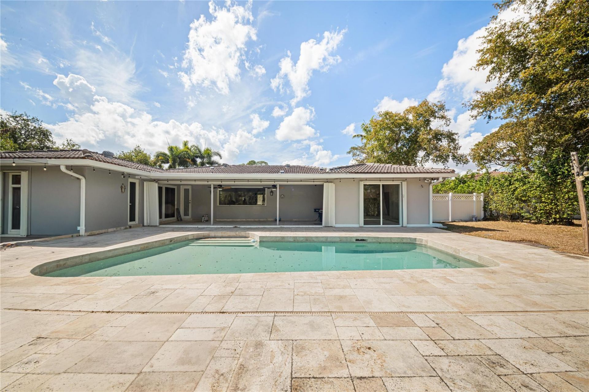 16770 Lakeview Court, Weston, FL 33326 Photo