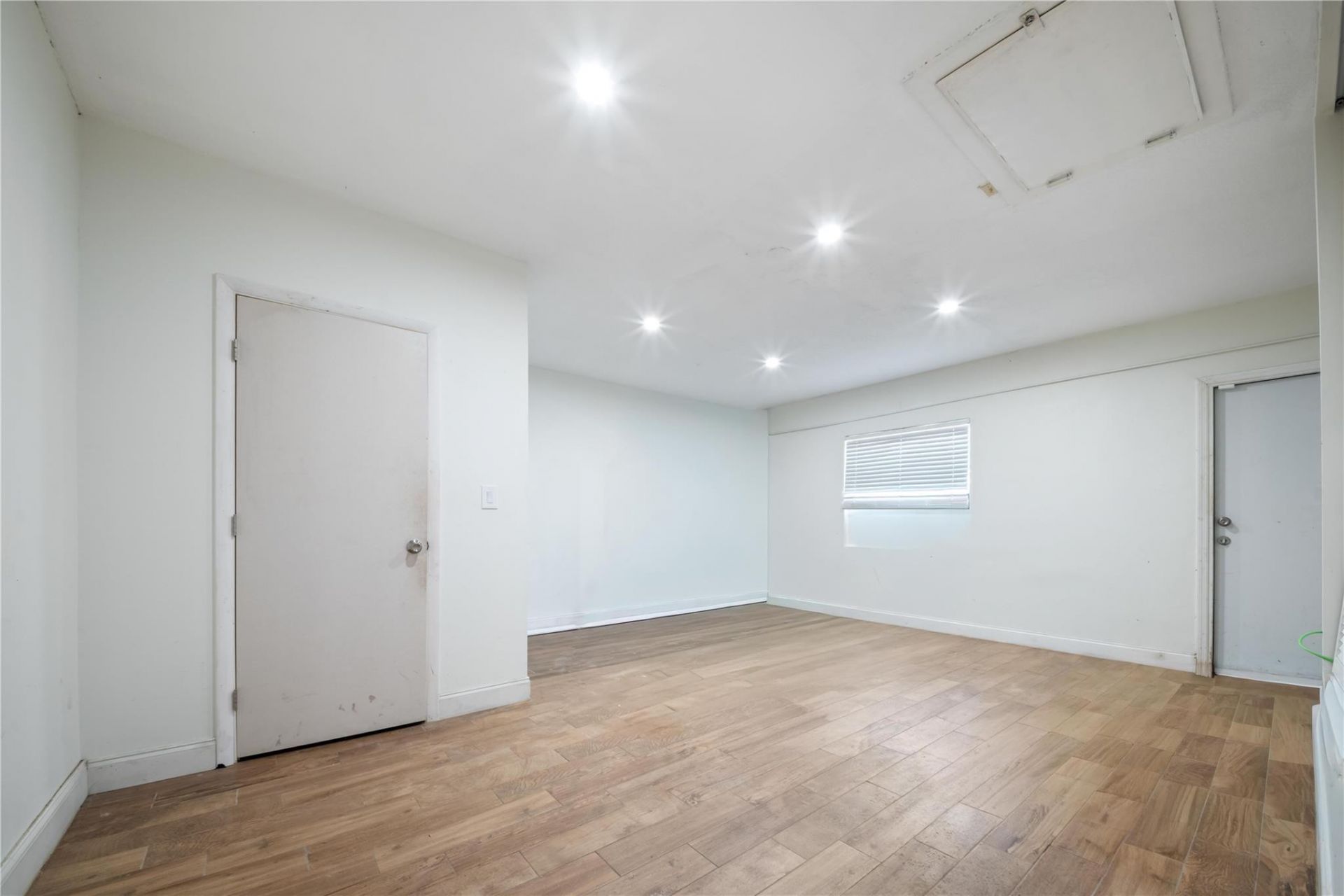 16770 Lakeview Court, Weston, FL 33326 Photo