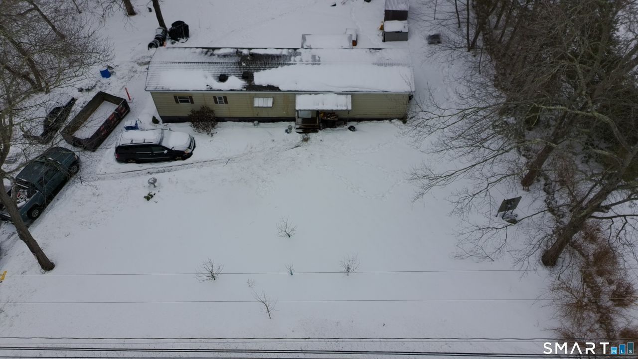 489 Chapel Hill, Montville, CT 06370 Main Photo