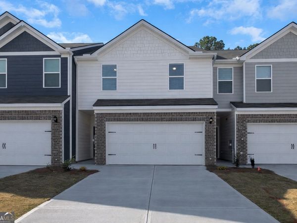 5455 Biltmore Drive, Atlanta, GA 30349