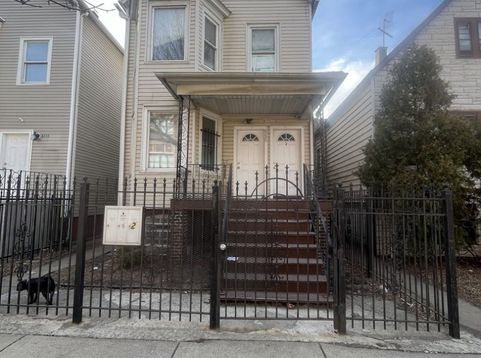 Main Photo
