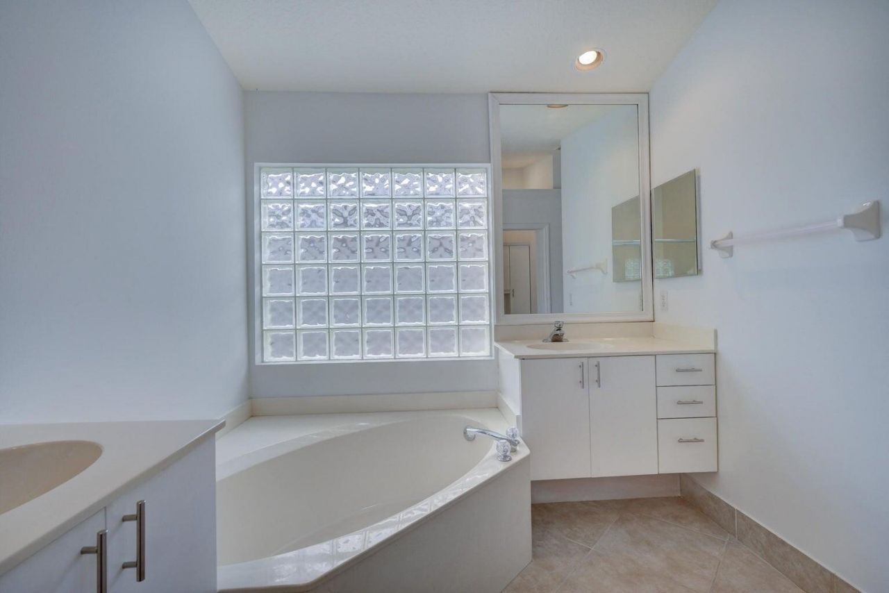 6523 Via Trento, Delray Beach, FL 33446 Photo