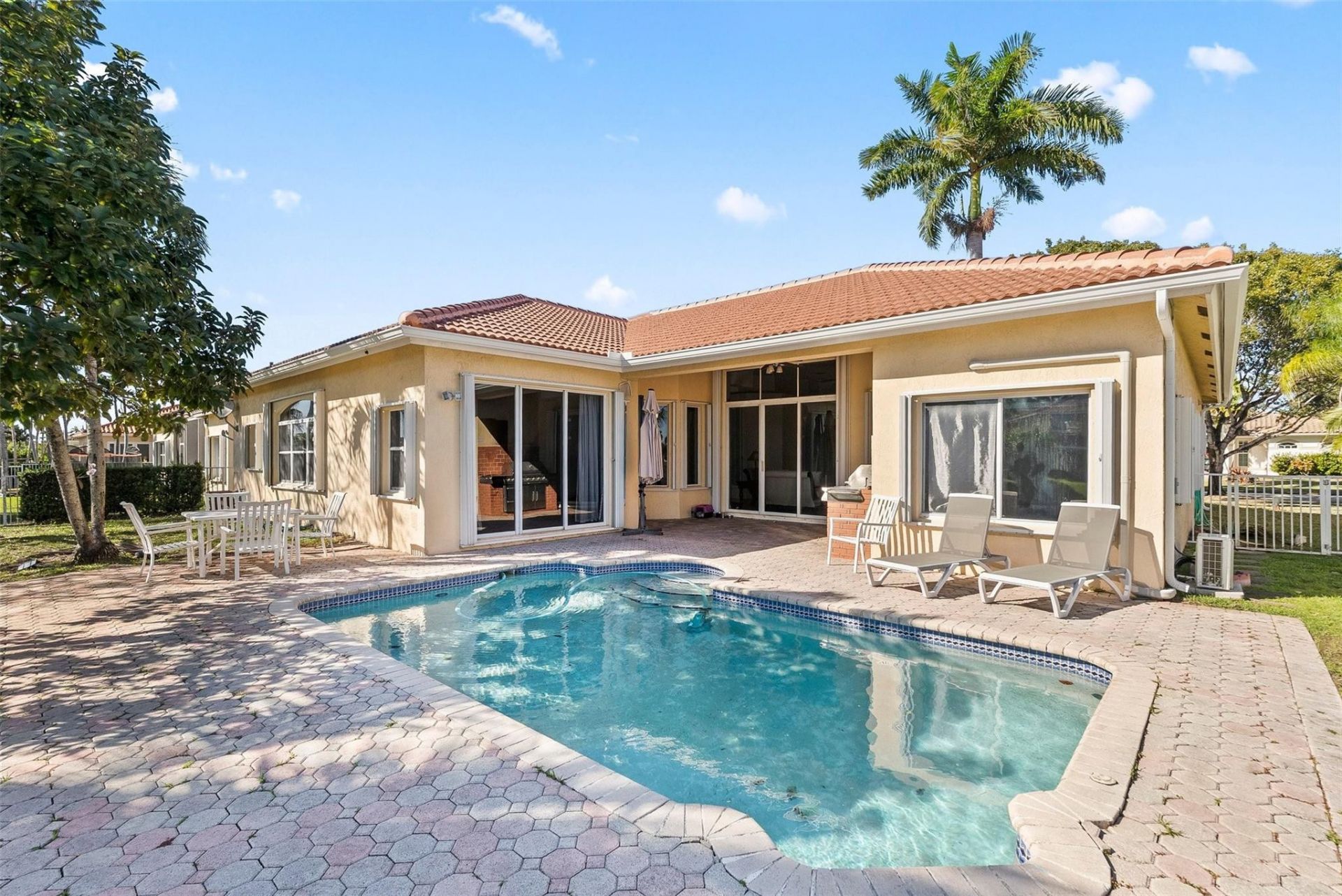 16364 NW 14th Street, Pembroke Pines, FL 33028 Photo