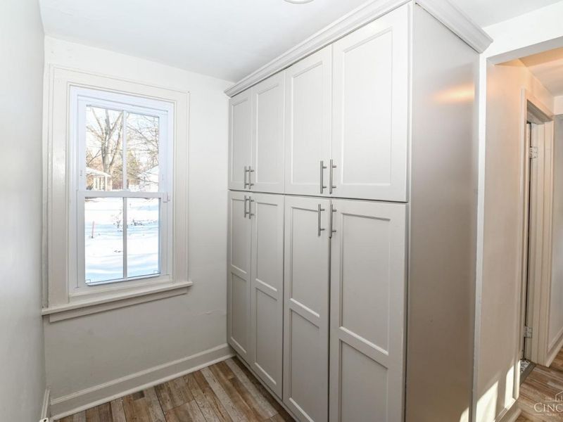 45 S Lake Avenue, Glendale, OH 45246 Photo 10