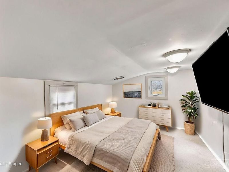 45 S Lake Avenue, Glendale, OH 45246 Photo 22