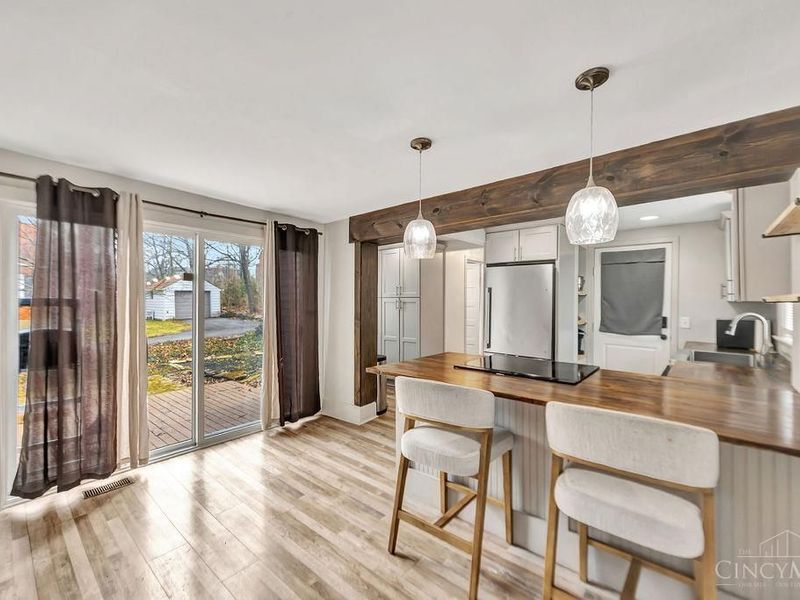 45 S Lake Avenue, Glendale, OH 45246 Photo 9