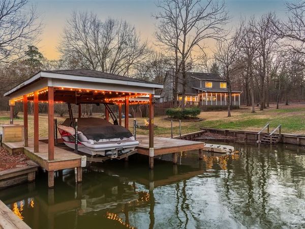 233 E El Dorado Drive, Scroggins, TX 75480