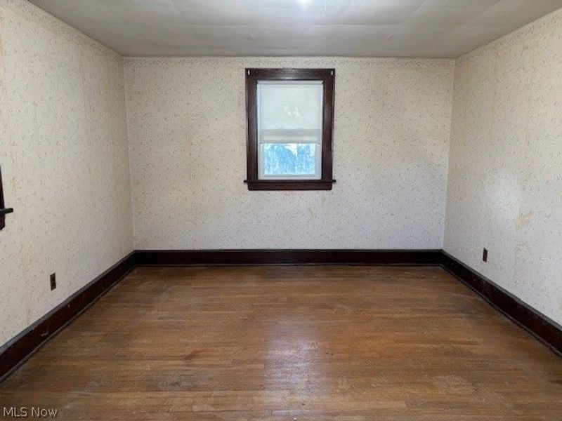 422 N Firestone Boulevard, Akron, OH 44301 Photo 11