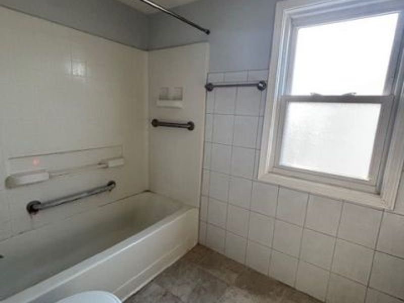 422 N Firestone Boulevard, Akron, OH 44301 Photo 14