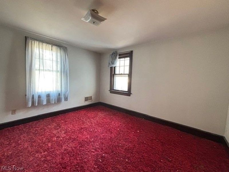 422 N Firestone Boulevard, Akron, OH 44301 Photo 16