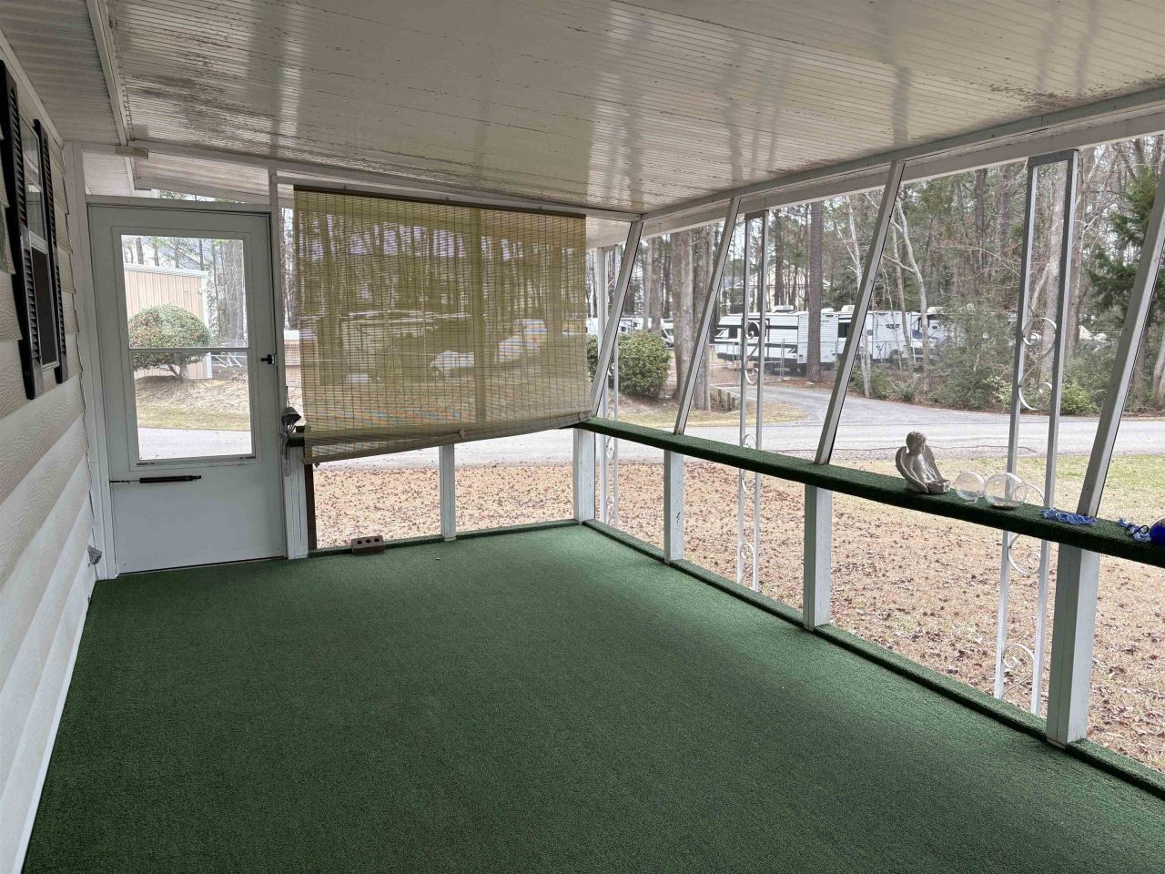 825 Richmond Trail  Photo 13