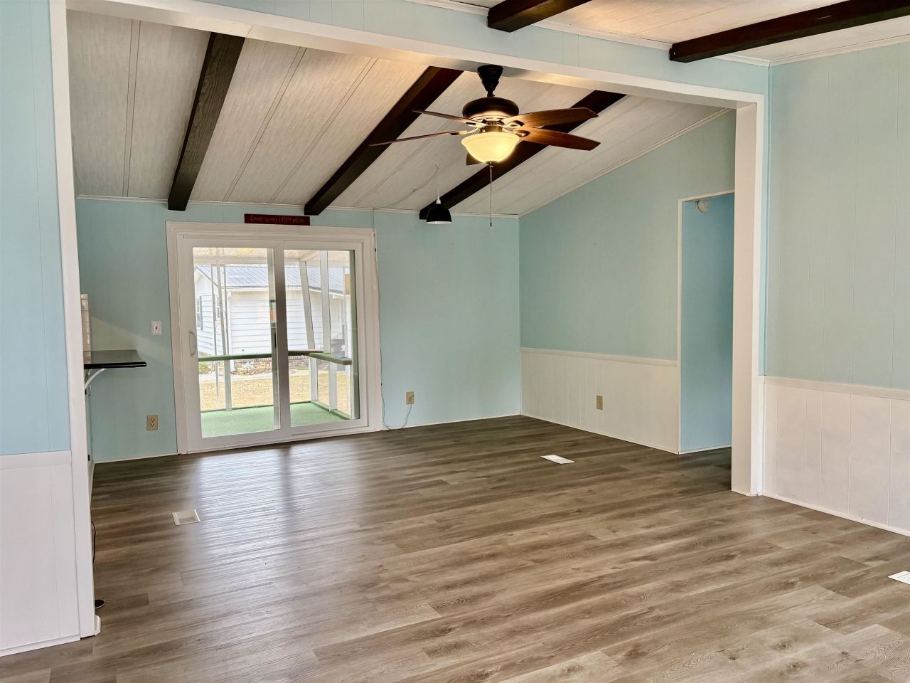 825 Richmond Trail  Photo 4