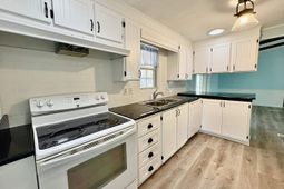 825 Richmond Trail photo 4