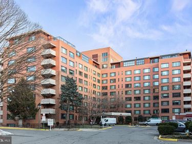 1021 ARLINGTON BOULEVARD, Unit 624, ARLINGTON, VA 22209
