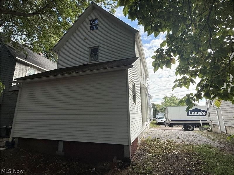 70 Wise Street, Akron, OH 44304 Photo 6