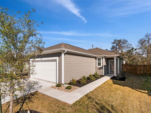 174 Bendecido LOOP, Elgin, TX 78621