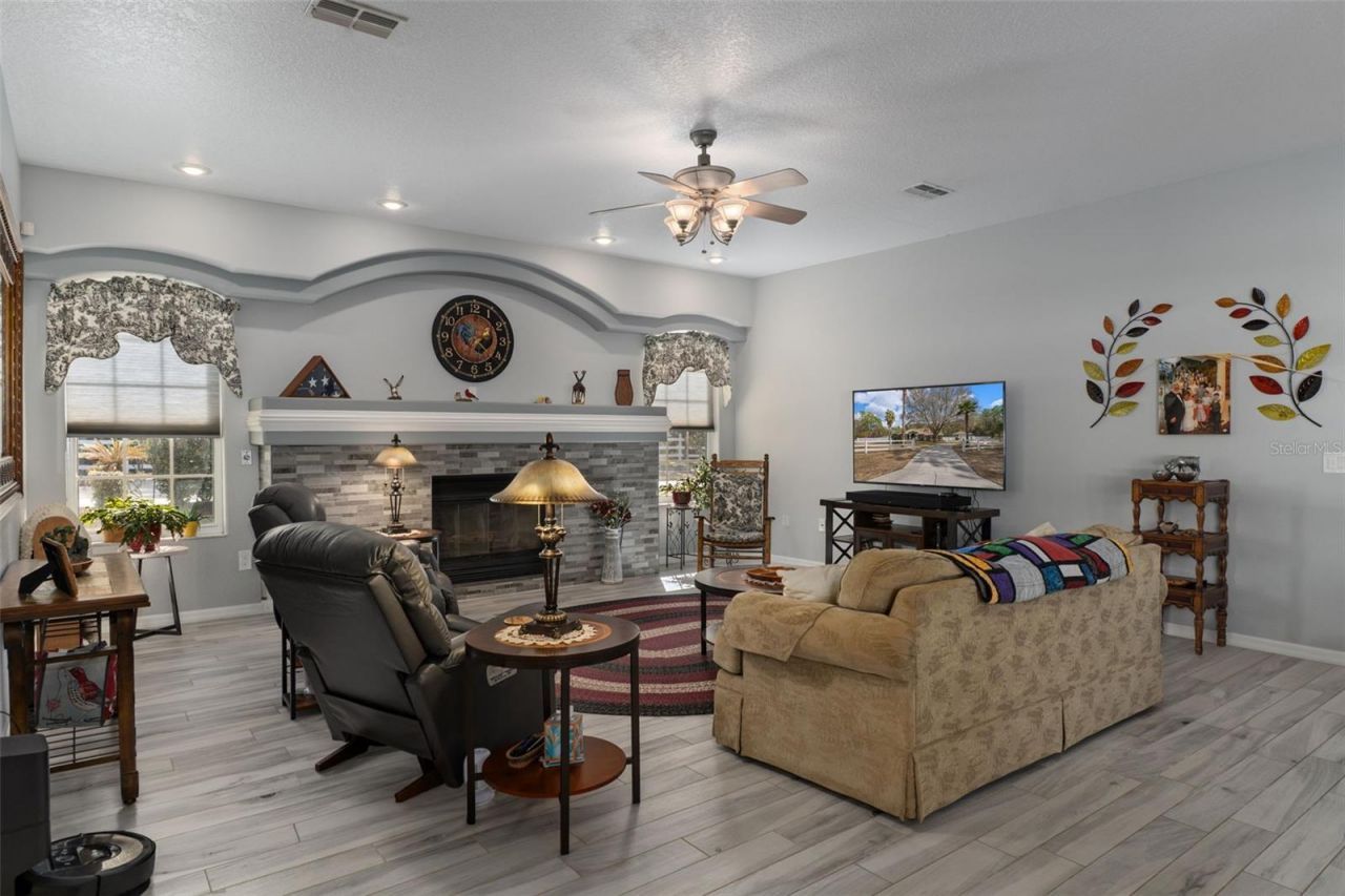 4444 Hansen Trail, Brooksville, FL 34604 Photo