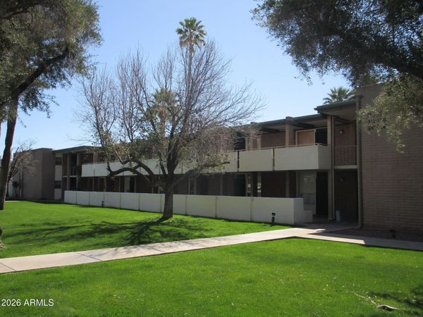 3737 E TURNEY Avenue, Unit 226, Phoenix, AZ 85018