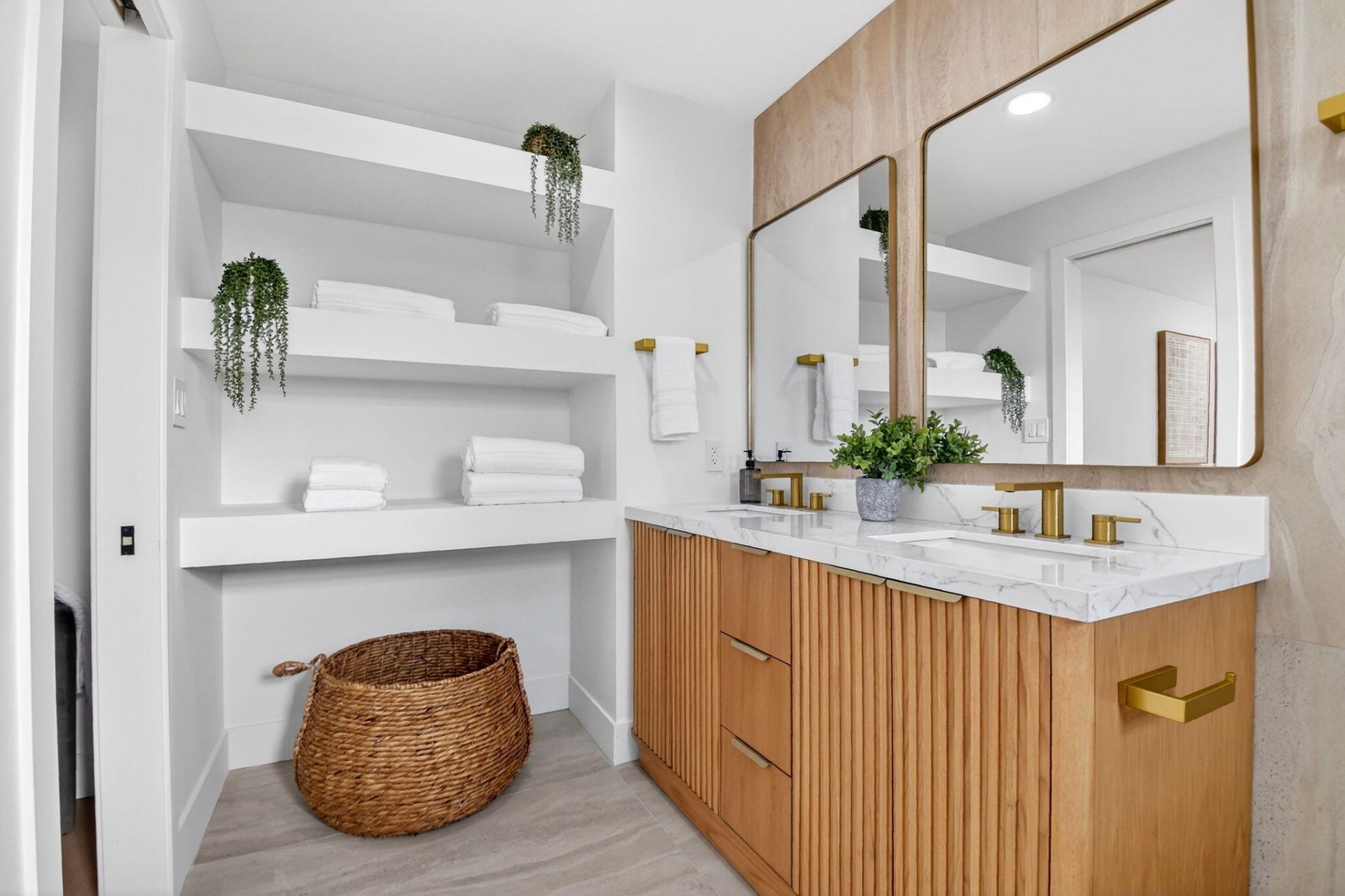 2001 SW Roma Way Sw, Boynton Beach, FL 33426 Photo