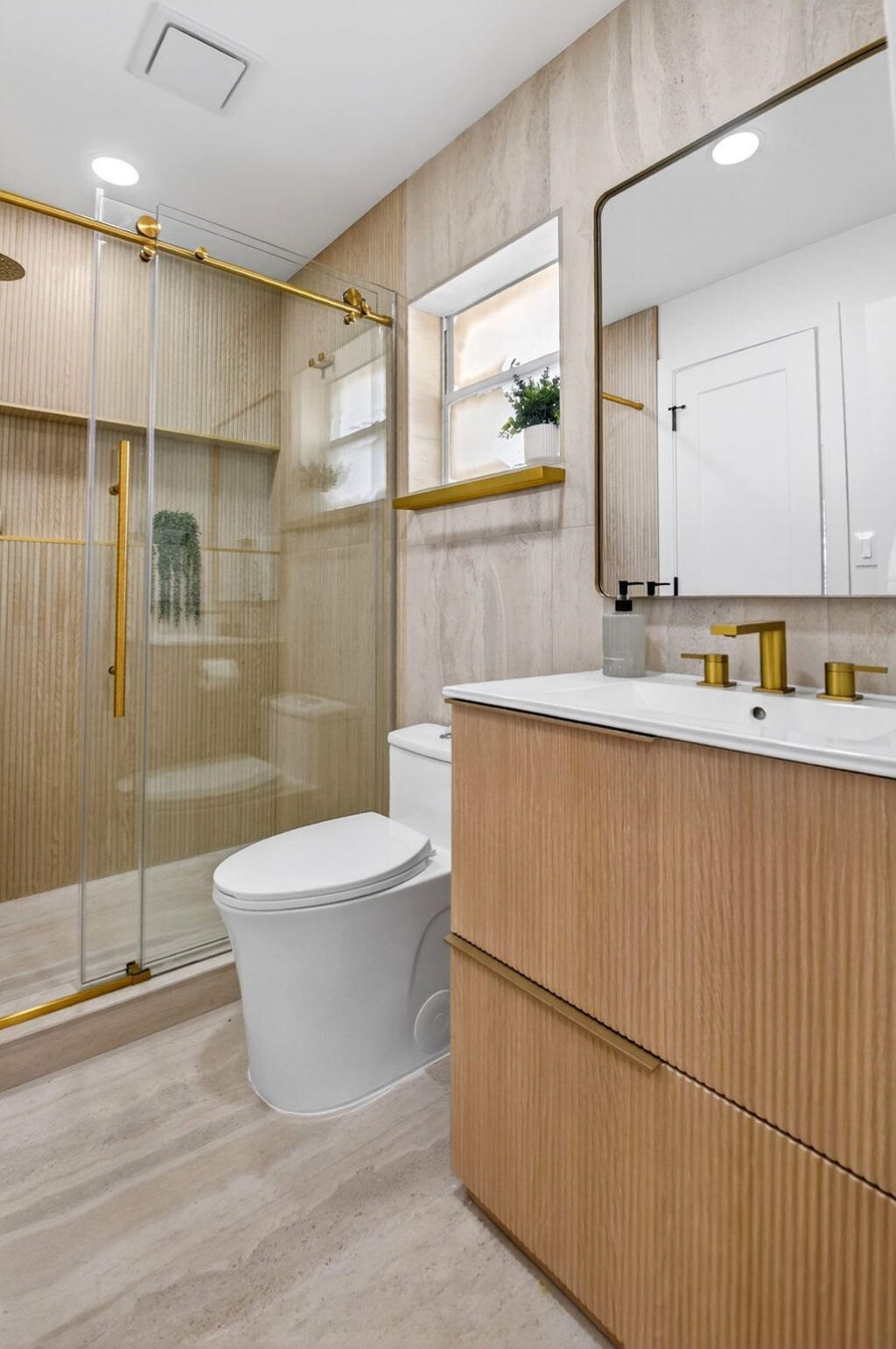 2001 SW Roma Way Sw, Boynton Beach, FL 33426 Photo