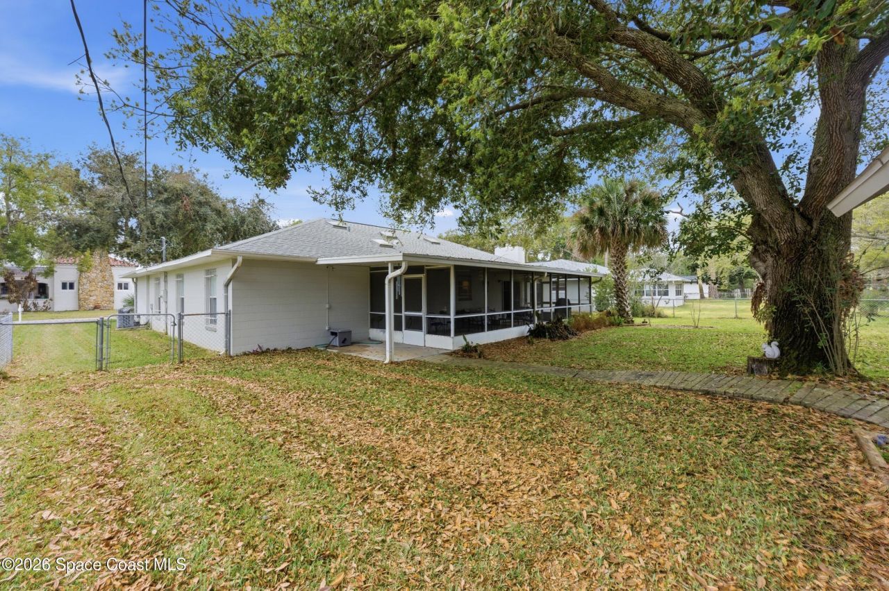 536 Alice Place, South Daytona, FL 32119 Photo
