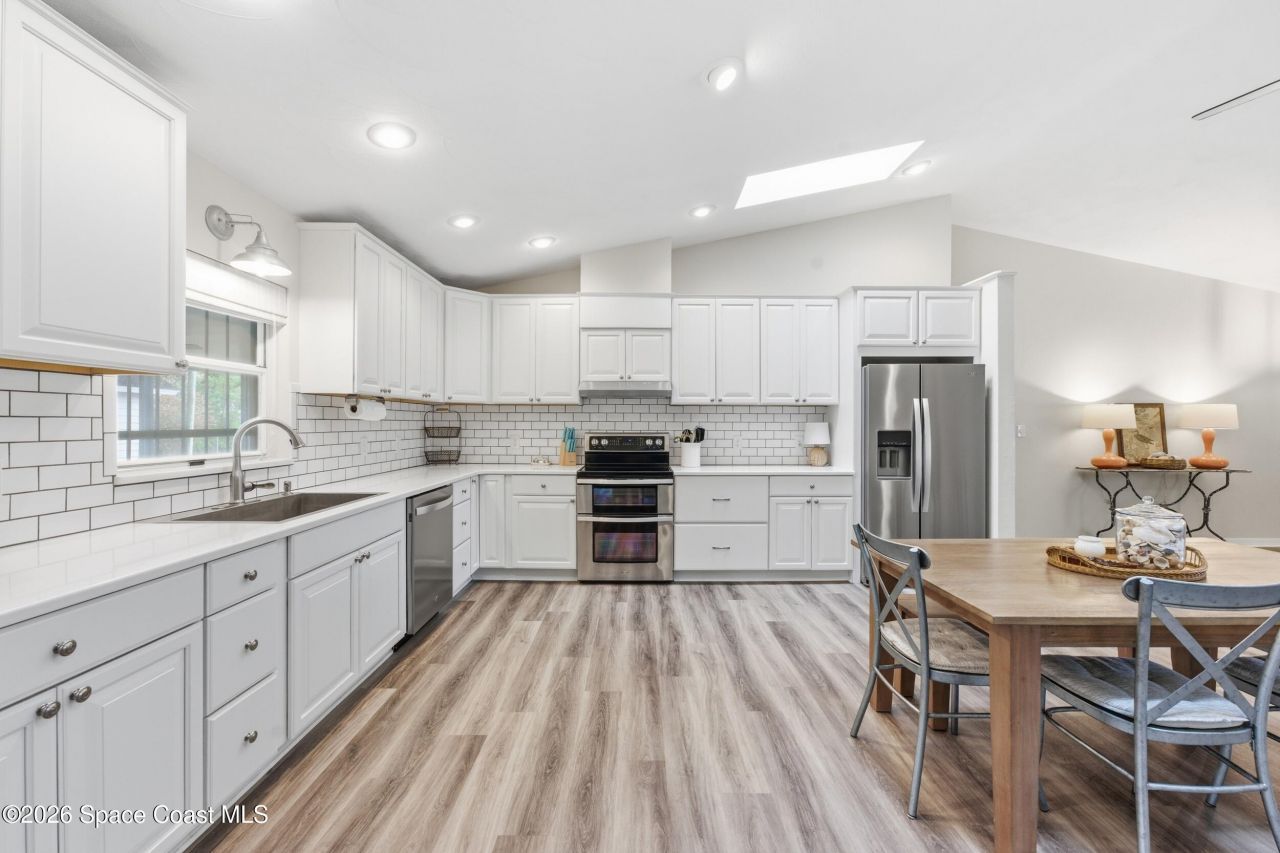 536 Alice Place, South Daytona, FL 32119 Photo