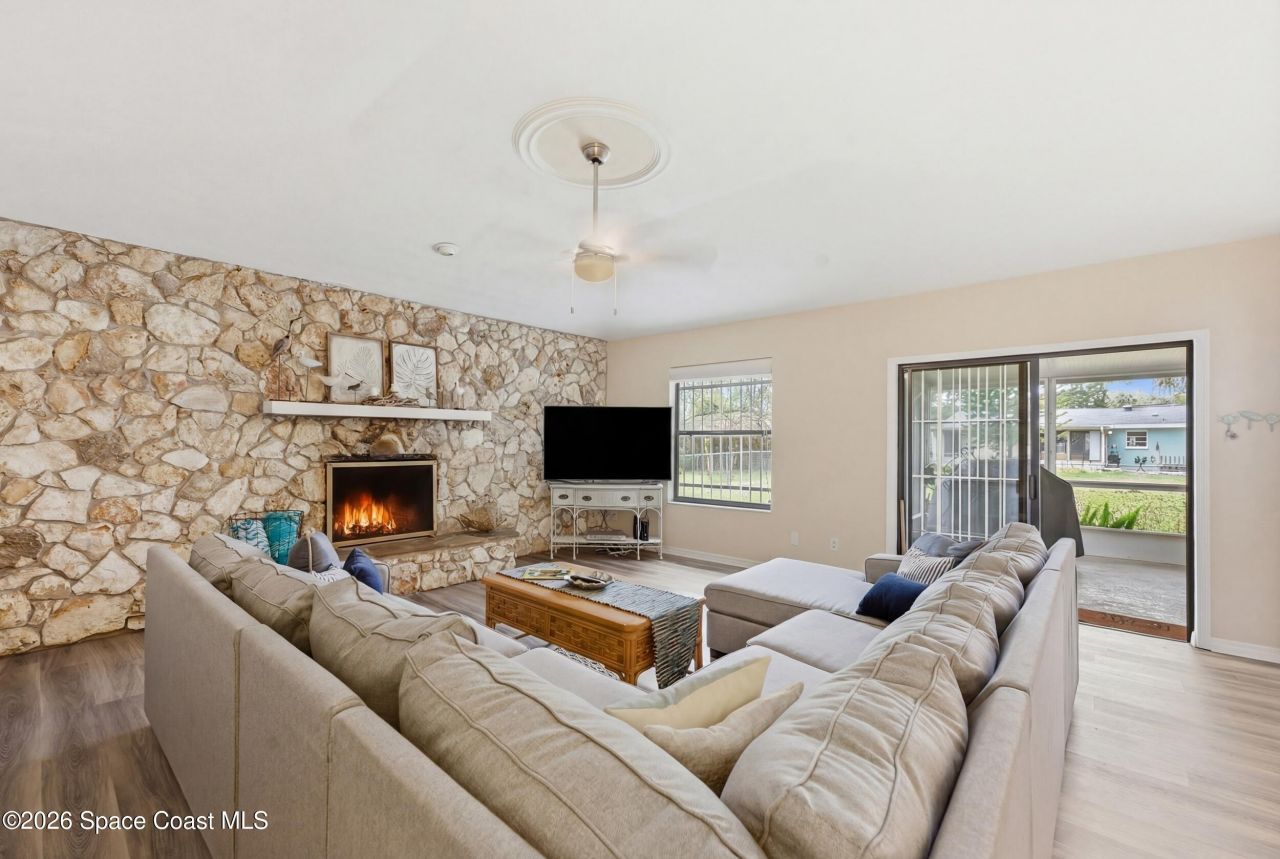 536 Alice Place , South Daytona, FL 32119 Photo