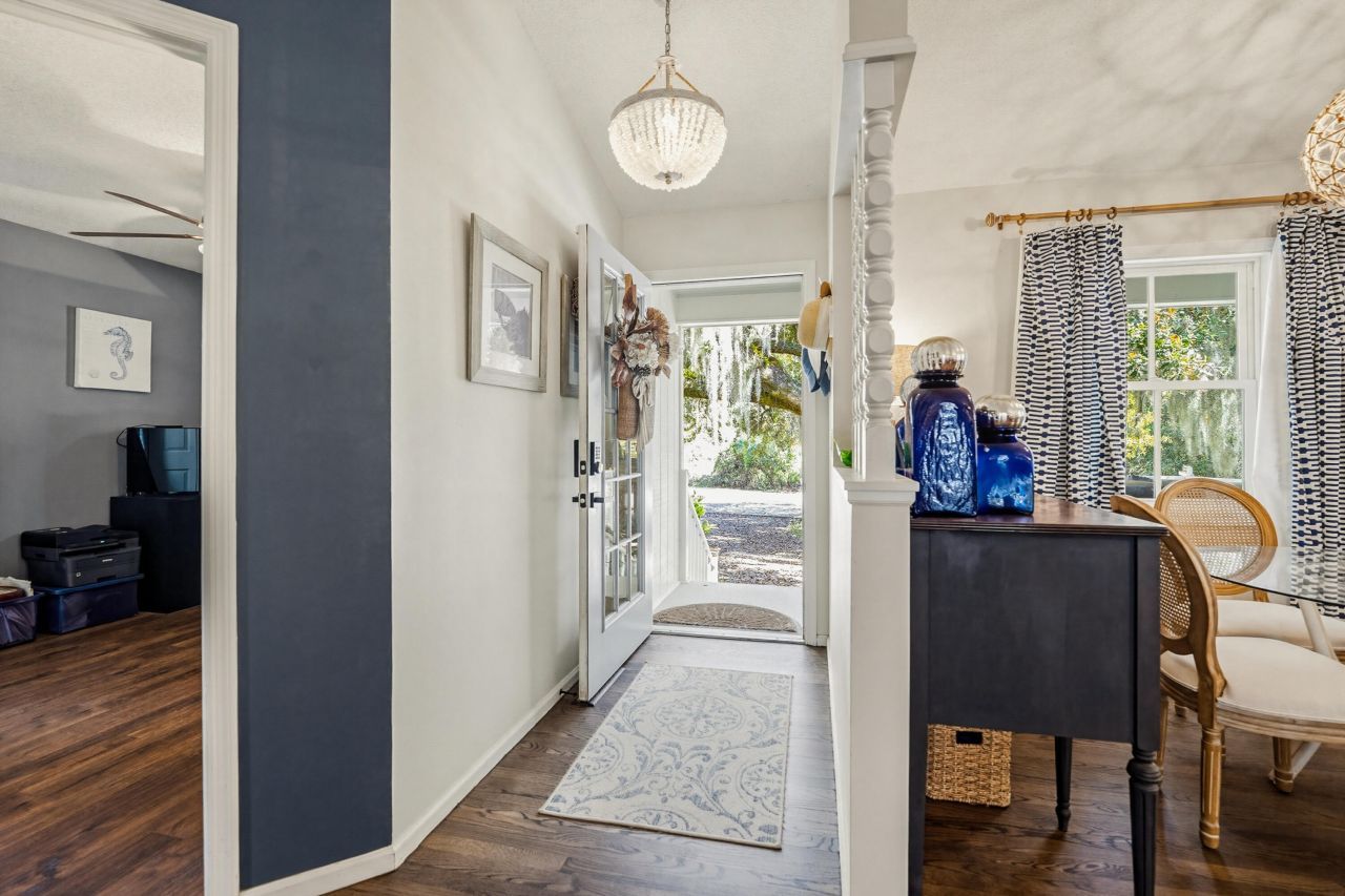 2100 Pigeon Point Road Photo 9