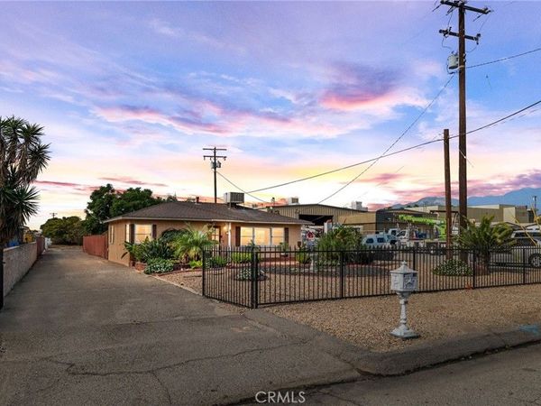 10180 Redwood, Fontana, CA 92335