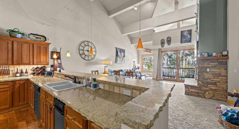 39 Palisades Drive, Unit 210, Kirkwood, CA 95646 Photo