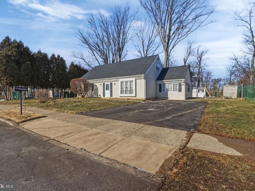 1999 Hollandale Drive , Bensalem, PA 19020 Main Photo