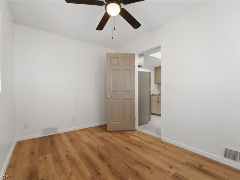 119 Pleasant Avenue, Geneva, OH 44041 Photo 10