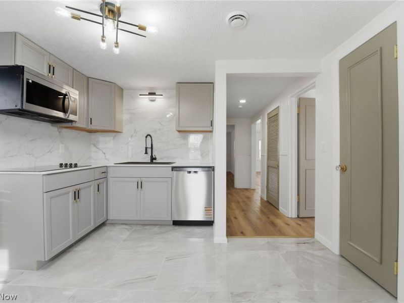 119 Pleasant Avenue, Geneva, OH 44041 Photo 15