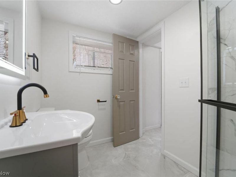 119 Pleasant Avenue, Geneva, OH 44041 Photo 9