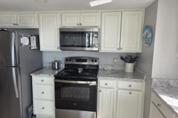 2908 N Ocean Blvd.  photo 4