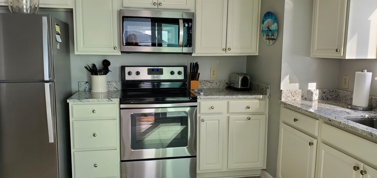 2908 N Ocean Blvd.  Photo 6