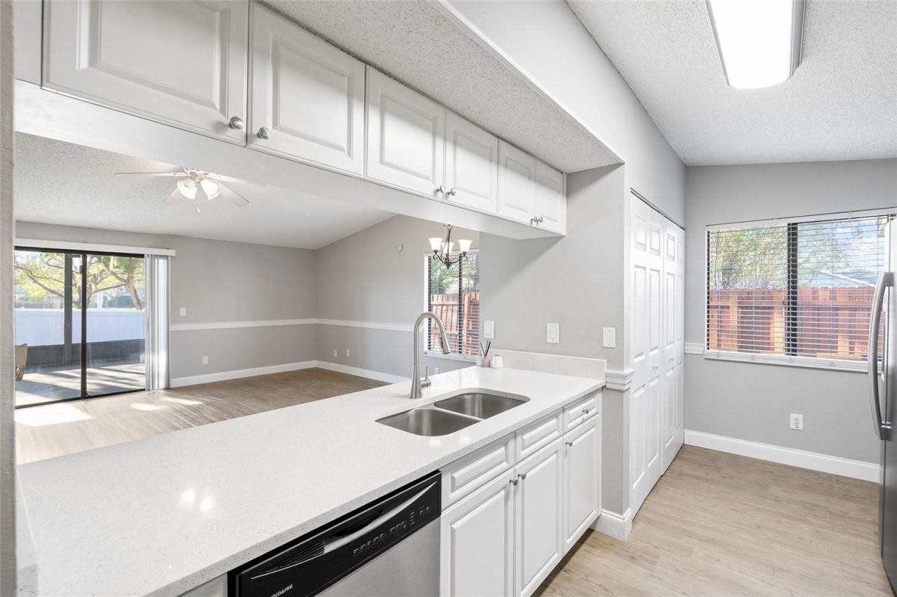 10220 Turkey Oak Drive, New Port Richey, FL 34654 Photo