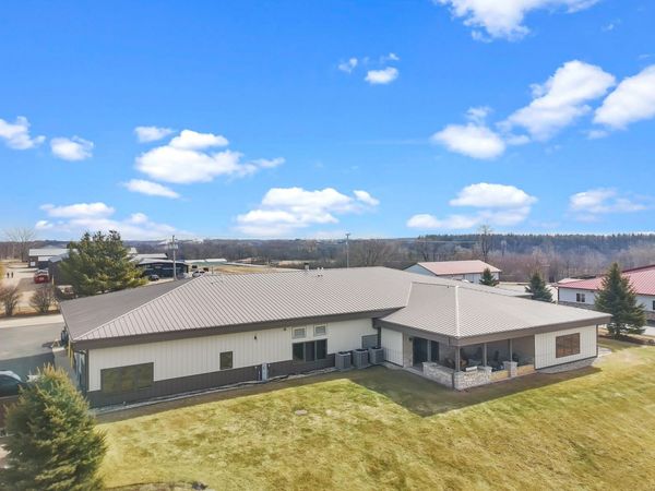 2492 Crest Dr, Lyons, WI 53147