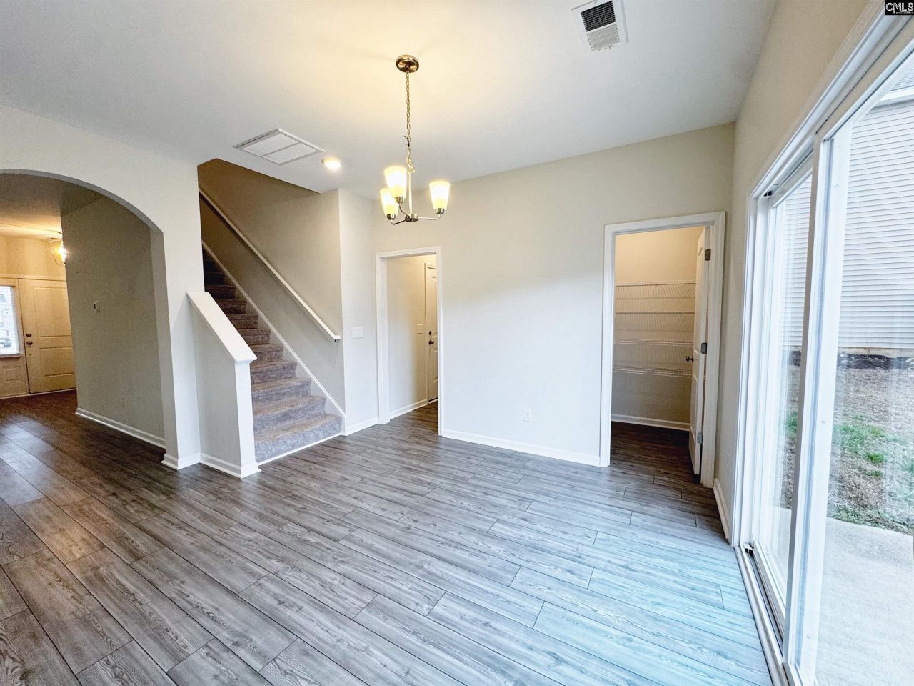 1530 Garrett Court  Photo 10